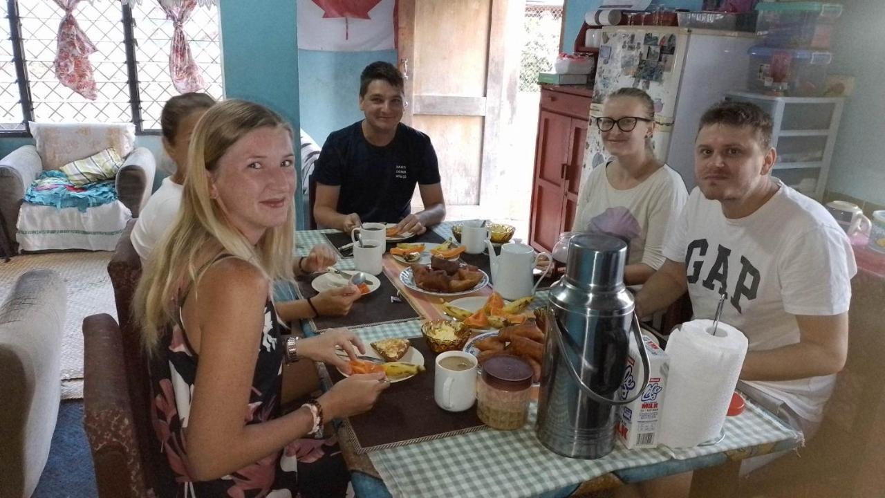 Save'S Homestay 楠迪 外观 照片